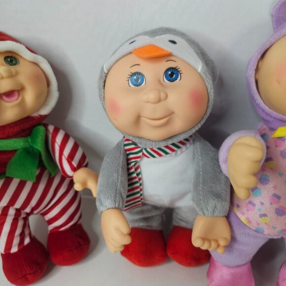 Cabbage Patch Kids Holiday Helper Penguin Fantasy Unicorns Stuffed Animal Toys 4 - Picture 5 of 16